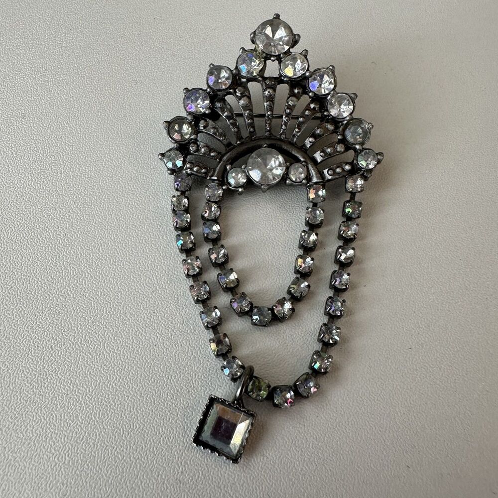 Vintage Sparkly Rhinestone Brooch Medal Silver Tone Art Deco MCM Style Pin